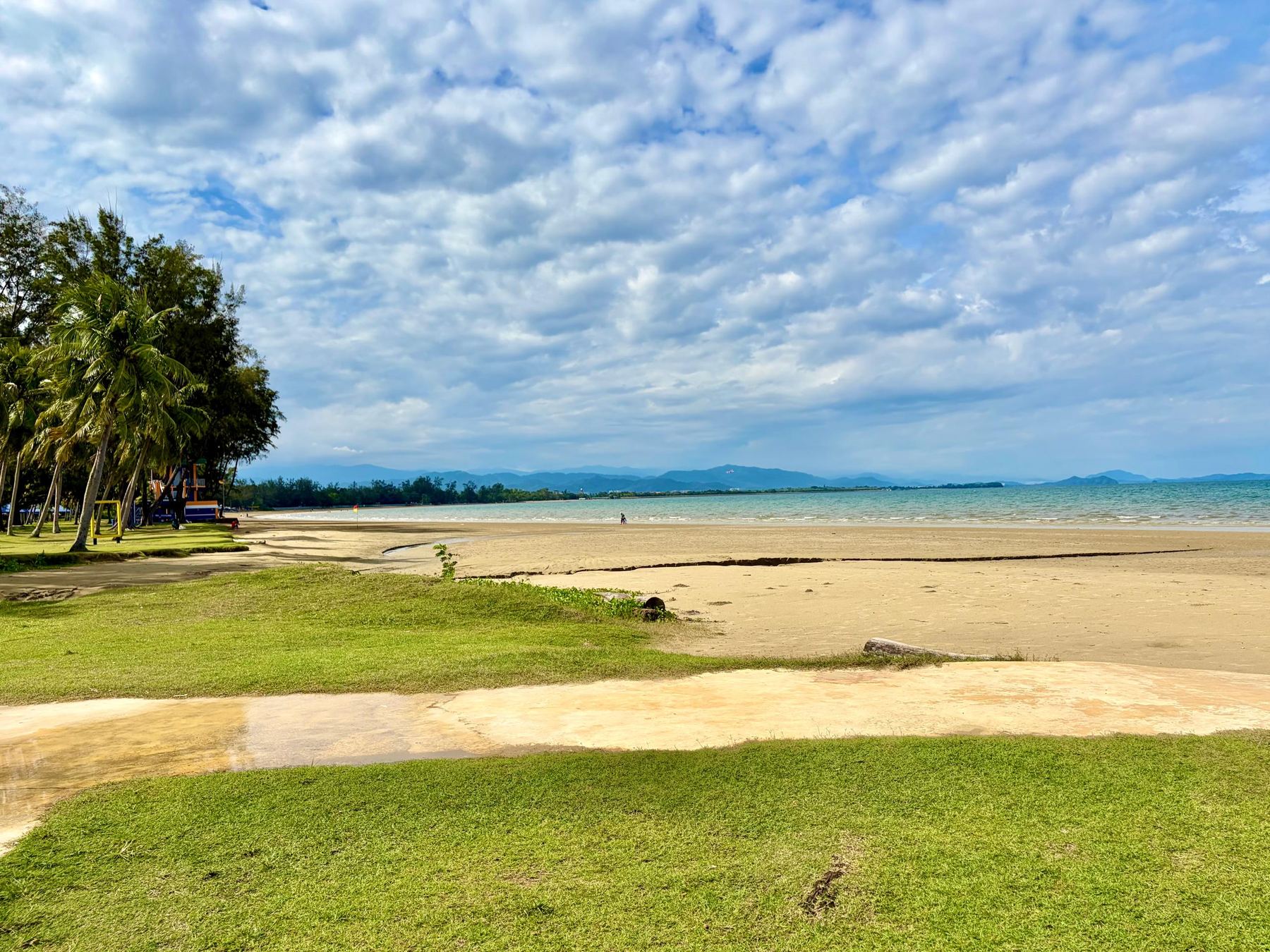 Pantai Tanjung Aru — foto 7